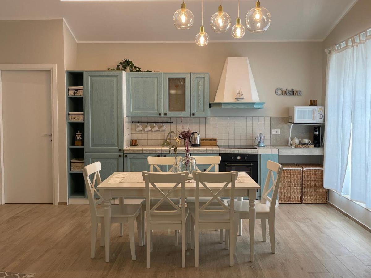 Otium Rooms / Camere E Appartamenti Morrovalle Exterior foto